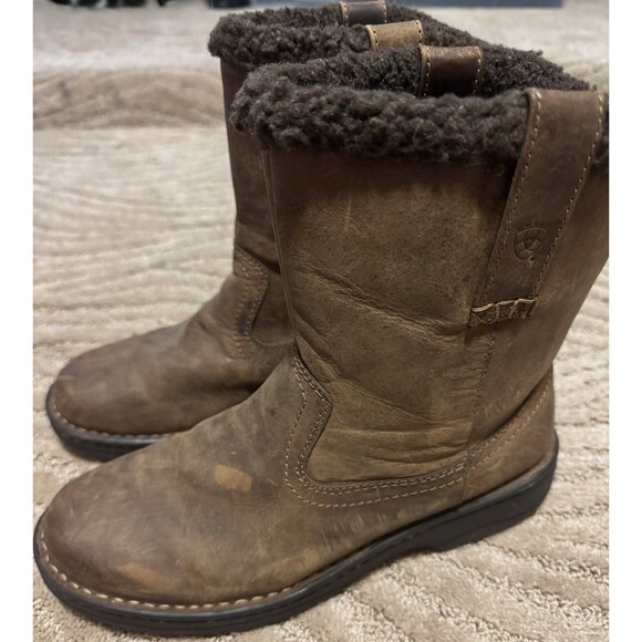 Woman’s Ariat Fur Lined Brown Leather Boots 4LR Advanced Cushioning Size 10B - Picture 1 of 6